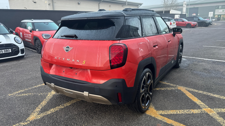 MINI Aceman 160kW SE Classic 54kWh 5dr Auto Electric Hatchback